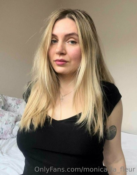 Photo nue de fuite OnlyFans de Marrystrawberry