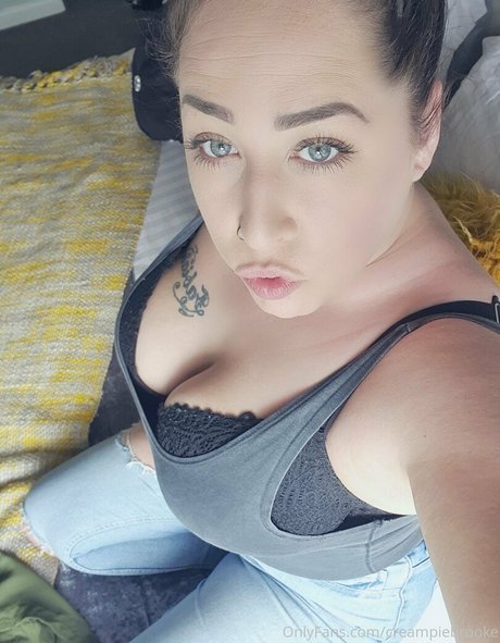 Creammyholes