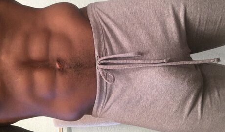 Photo nue de fuite OnlyFans de Eazy