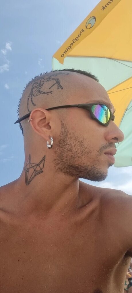 Photo nue de fuite OnlyFans de Paolo M