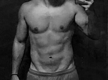 Photo nue de fuite OnlyFans de Nacho Siggfreddi
