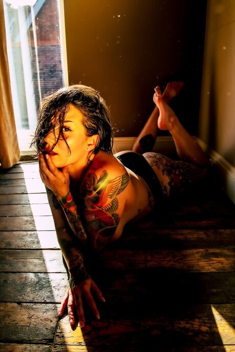 Photo nue de fuite OnlyFans de Roxy Love Alt
