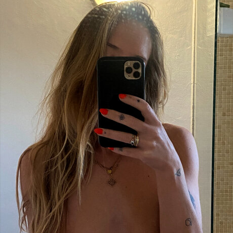 Titssandtatss
