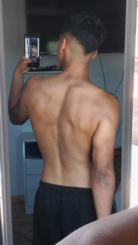 Photo nue de fuite OnlyFans de Moro