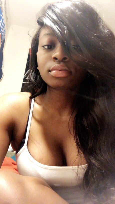 Photo nue de fuite OnlyFans de Biglipbarb
