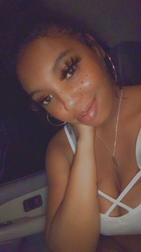 Photo nue de fuite OnlyFans de Mzpoohie