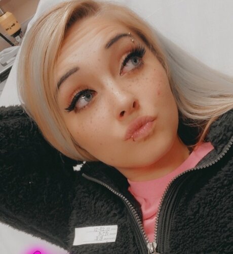 Photo nue de fuite OnlyFans de Pooh Baby
