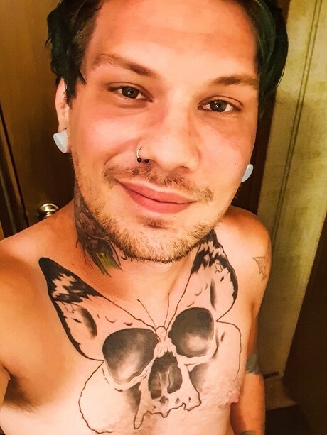 Photo nue de fuite OnlyFans de Auzzybear