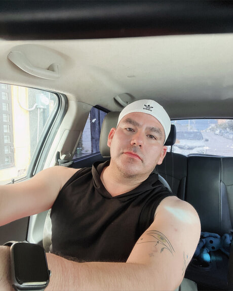 Photo nue de fuite OnlyFans de S A M U
