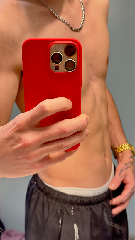 Photo nue de fuite OnlyFans de T