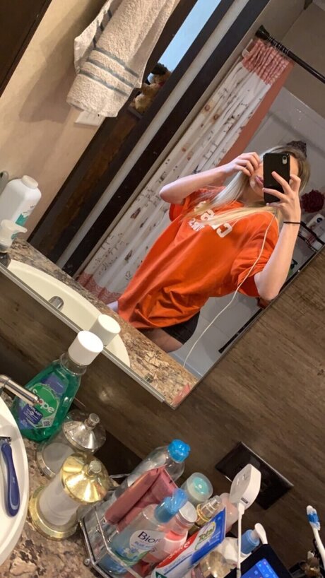 Photo nue de fuite OnlyFans de Emily