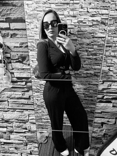Photo nue de fuite OnlyFans de Katrinb