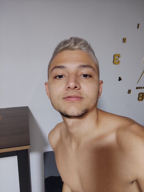 Photo nue de fuite OnlyFans de Yeisson Garca