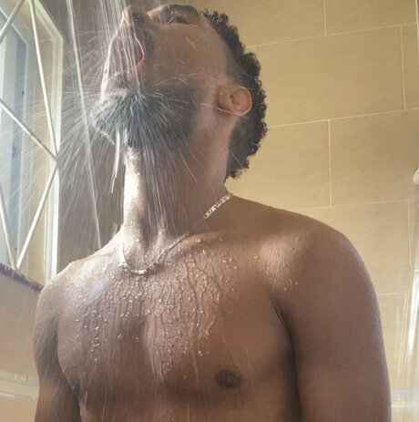 Photo nue de fuite OnlyFans de Duke