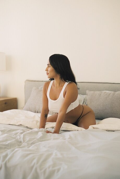 Photo nue de fuite OnlyFans de Foreign