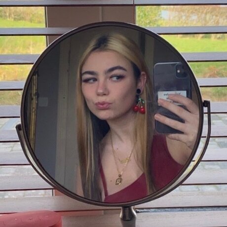 Photo nue de fuite OnlyFans de Daisy
