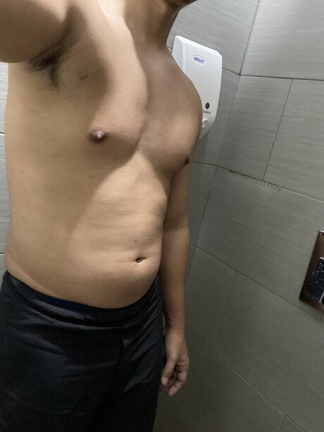 Photo nue de fuite OnlyFans de Bearchaser