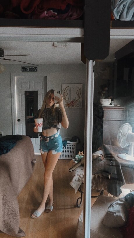 Photo nue de fuite OnlyFans de Hails