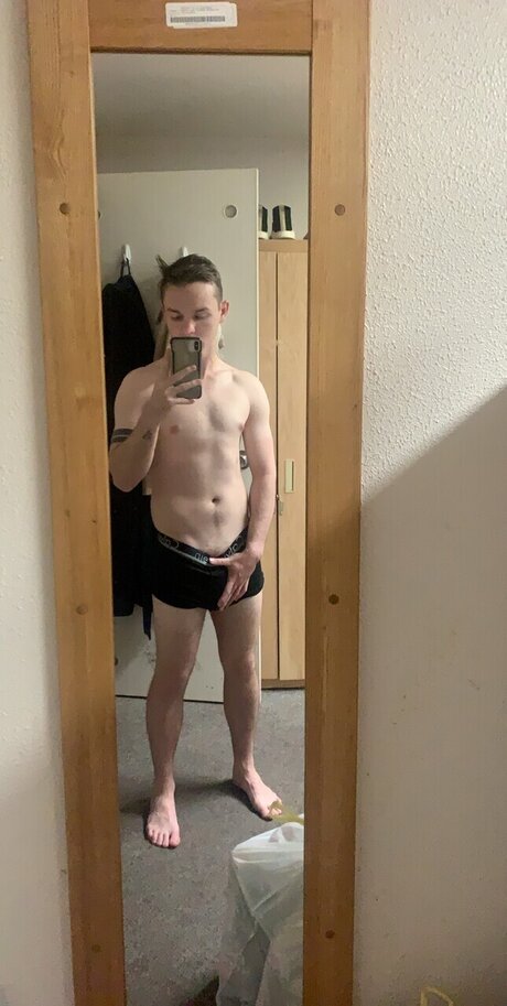 Photo nue de fuite OnlyFans de Sawyer