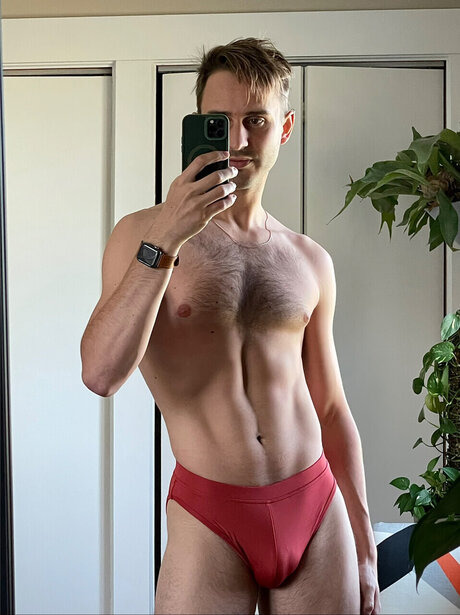 Photo nue de fuite OnlyFans de Sam