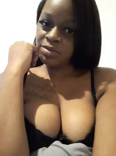Photo nue de fuite OnlyFans de Unwrittennita