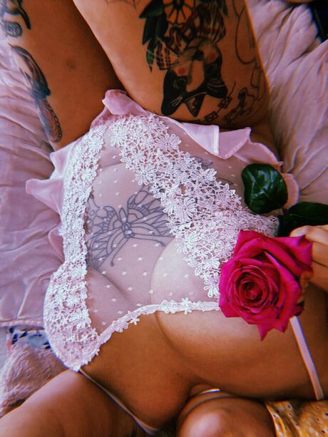 Photo nue de fuite OnlyFans de Flowergirl