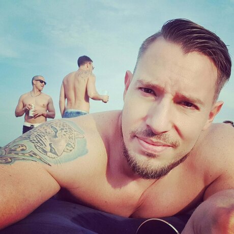 Photo nue de fuite OnlyFans de Manuel