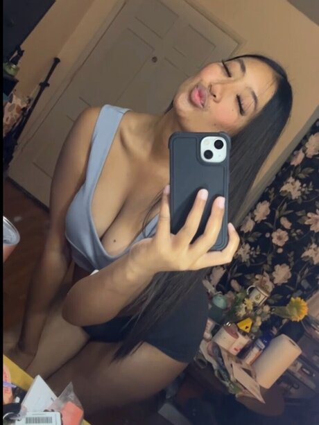 Photo nue de fuite OnlyFans de Onlyone