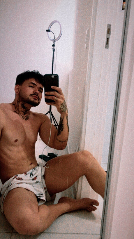 Photo nue de fuite OnlyFans de Lillo Sillveira