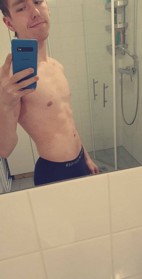 Photo nue de fuite OnlyFans de Dniell