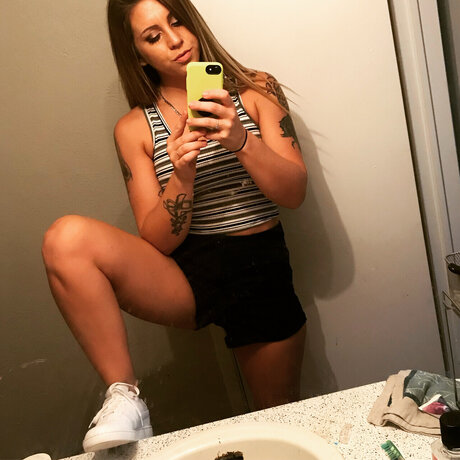 Photo nue de fuite OnlyFans de Vivian Batchelor