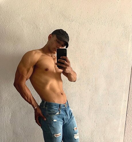 Photo nue de fuite OnlyFans de Alfredo Daz