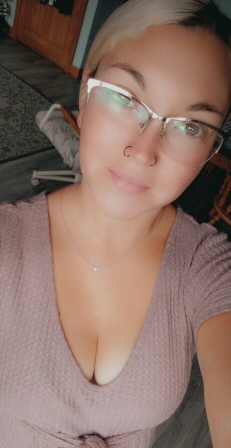 Photo nue de fuite OnlyFans de Sara Barrows