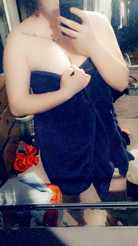 Photo nue de fuite OnlyFans de Skylar Bashor