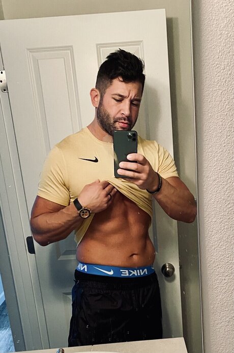 Photo nue de fuite OnlyFans de Hollywoodfitness Ampampgear