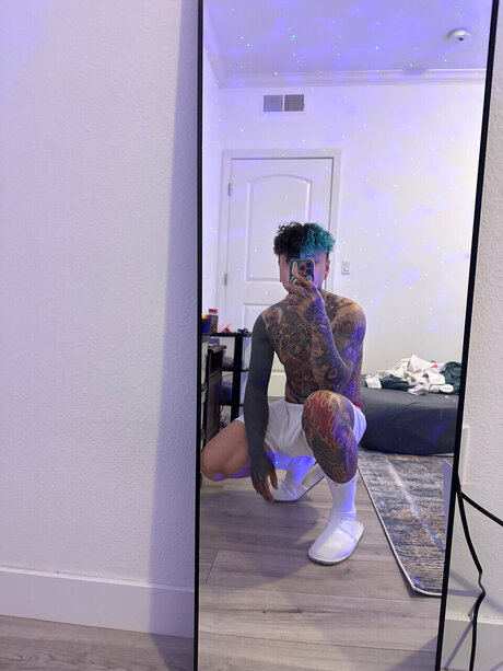 Photo nue de fuite OnlyFans de Yungplug