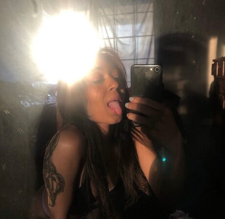 Photo nue de fuite OnlyFans de Milz 