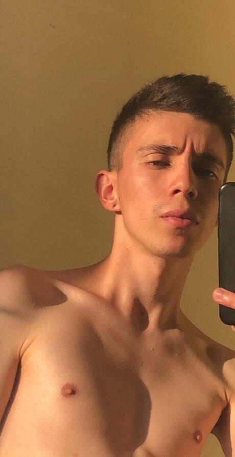 Photo nue de fuite OnlyFans de Aleksander Russ