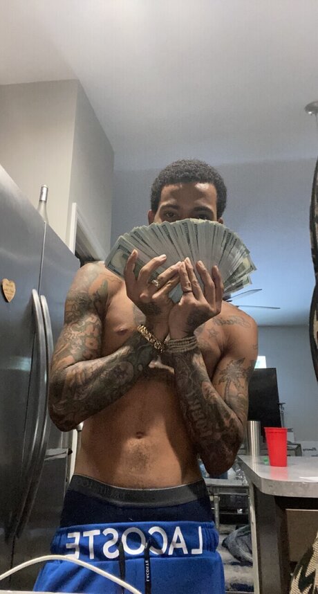 Photo nue de fuite OnlyFans de Mandinglo