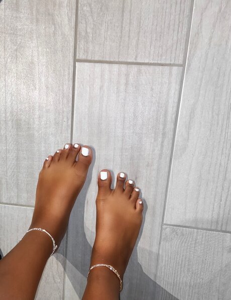 Photo nue de fuite OnlyFans de Prettytoes9789