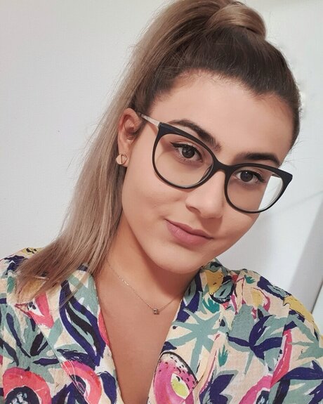 Photo nue de fuite OnlyFans de Andreea Ionescu