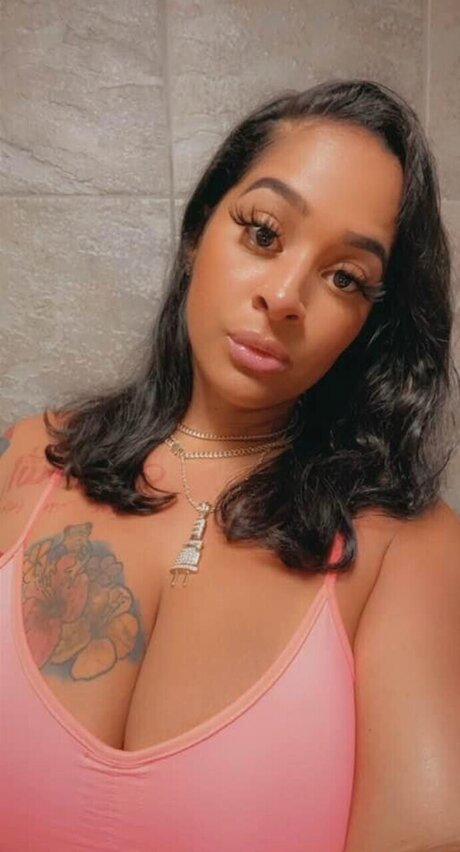 Photo nue de fuite OnlyFans de Miss Gucci