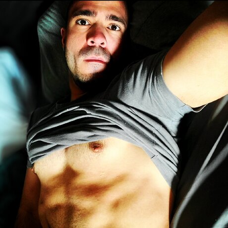 Photo nue de fuite OnlyFans de Adrian Macura