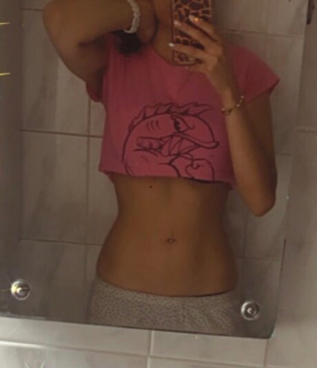 Photo nue de fuite OnlyFans de Yuy93