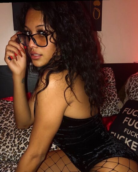 Photo nue de fuite OnlyFans de Big Booty Rena