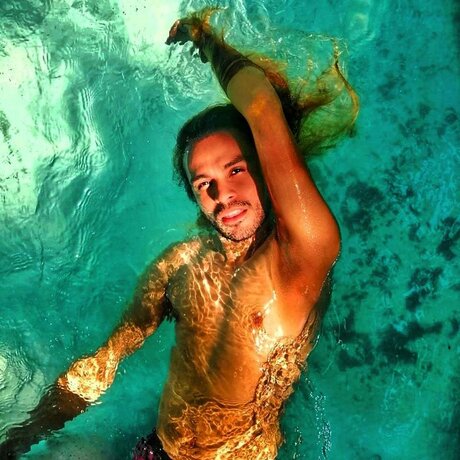 Photo nue de fuite OnlyFans de Eddy Sebastian