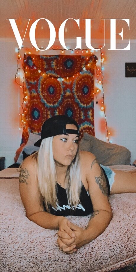 Photo nue de fuite OnlyFans de Corrina