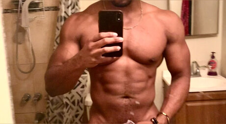 Photo nue de fuite OnlyFans de Kvngmje