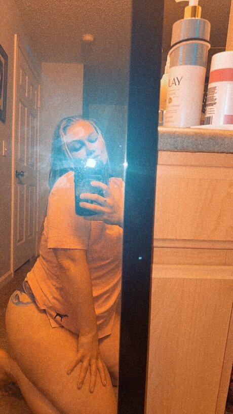 Photo nue de fuite OnlyFans de Syd