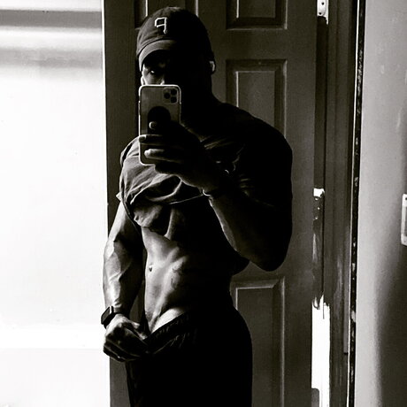 Photo nue de fuite OnlyFans de The Right One